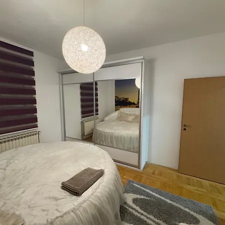 Ameti Apartment *